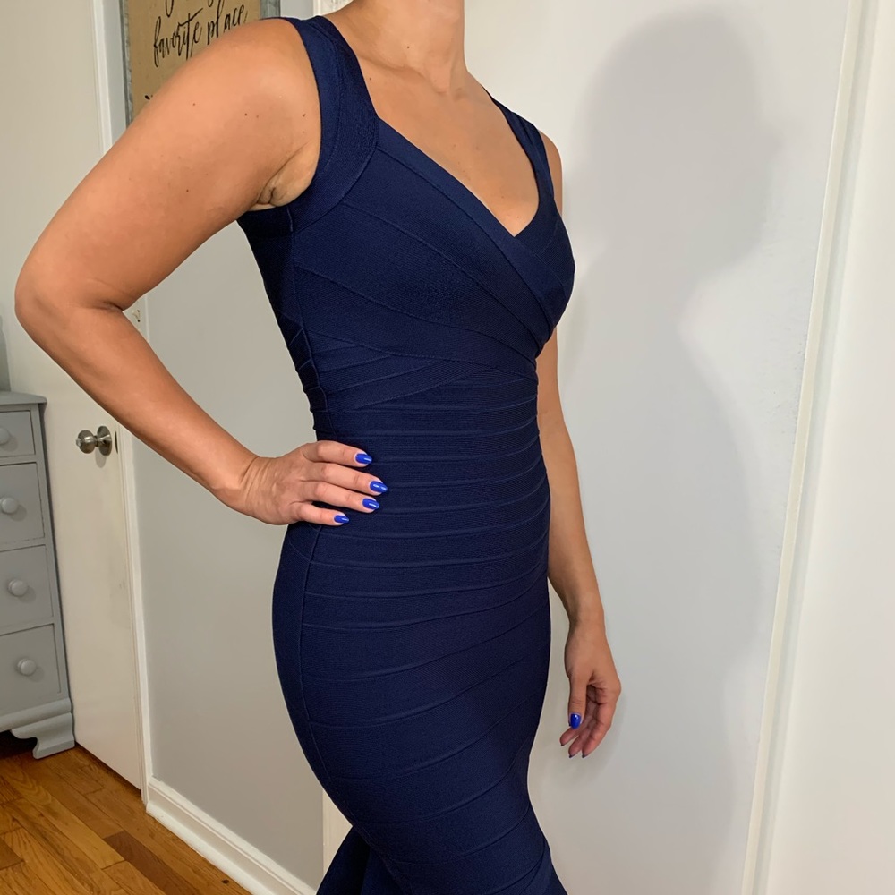 Herve Leger Flounce bandage dress - Picture 2 of 8
